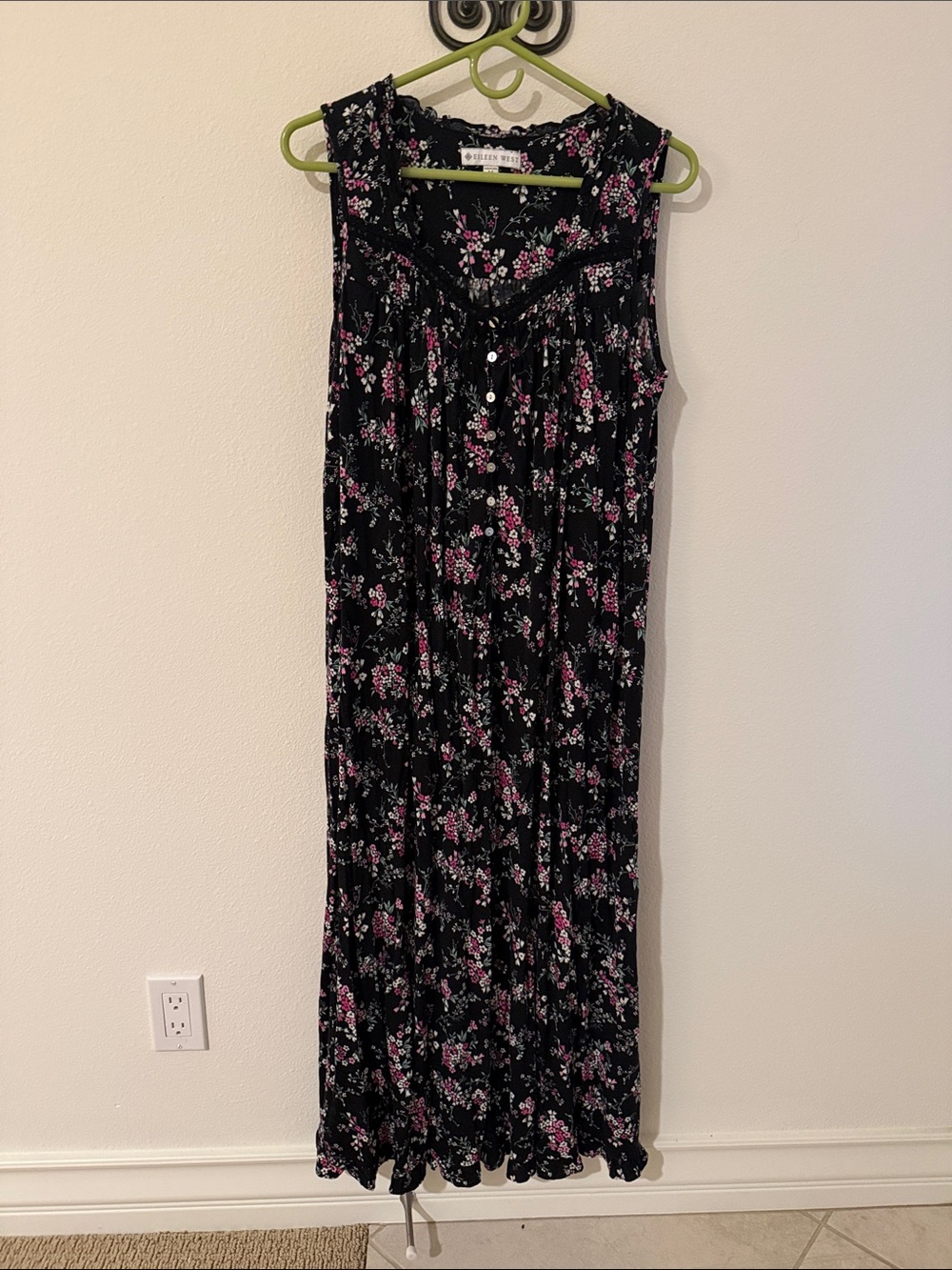 Eileen Fisher nightgown!
